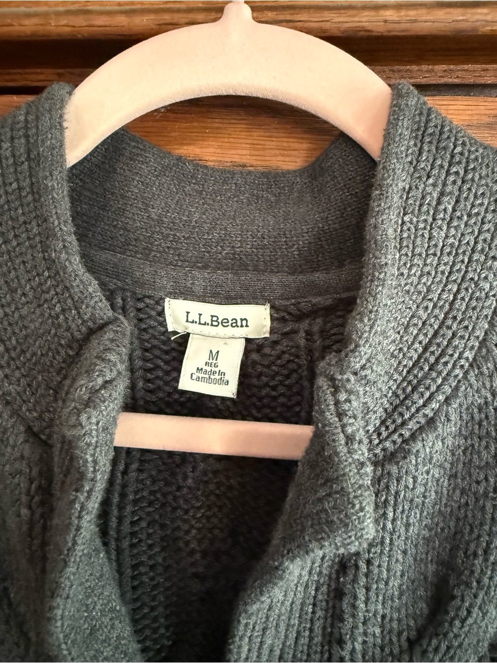 L.L. BEAN 100% Cotton Cable Knit Fisherman Sweater Button Down Cardigan Grey M - Picture 3 of 8